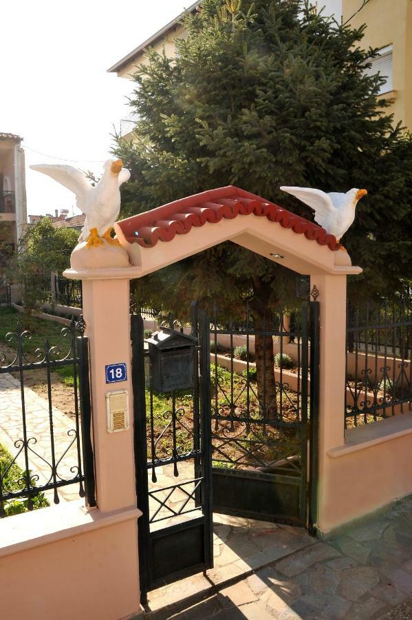 Eagle'S Family Apartment Kalampaka ภายนอก รูปภาพ