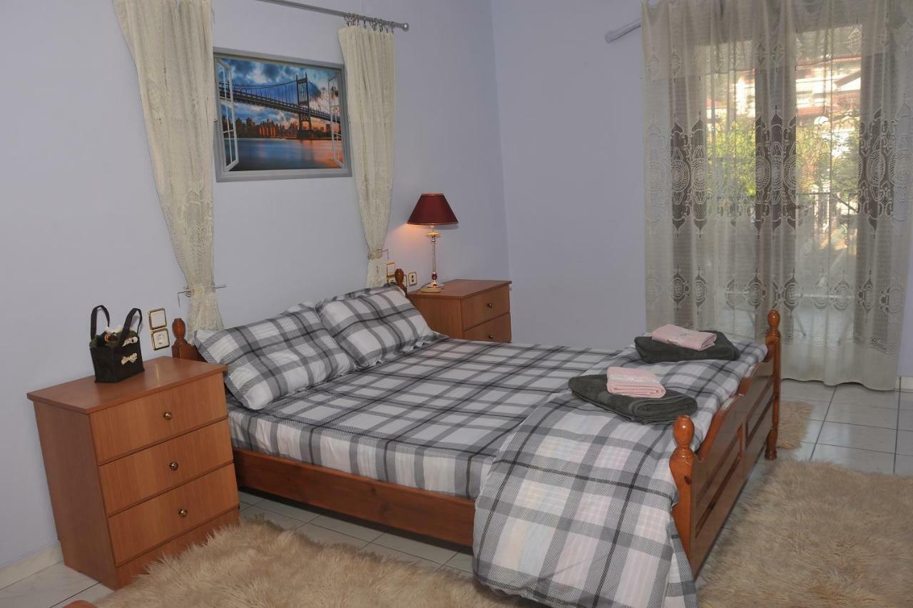 Eagle'S Family Apartment Kalampaka ภายนอก รูปภาพ